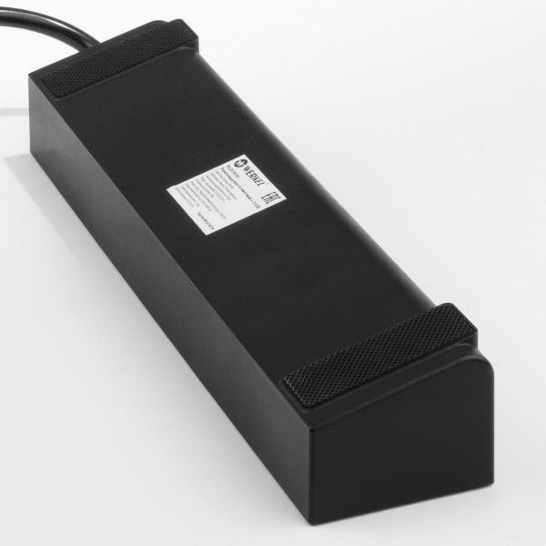 Розеточный блок 4-х местный + 3 USB черный/шампань рифленый W6514944